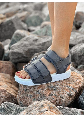 Білі літні кросівки adidas grey white адідас газель No Brand