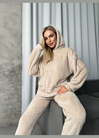 Бежевая зимняя женский костюм для дома из махры Fashion