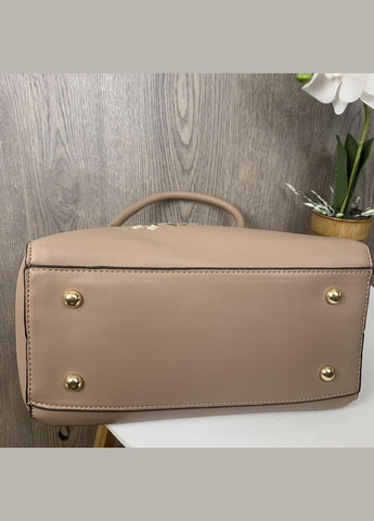 Женская сумка с вышивкой и брелком No Brand (298996726)