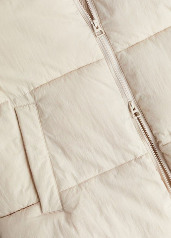 Светло-бежевая зимняя куртка H&M