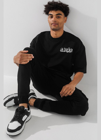 Черная футболка с принтом мужская p-mt02302 черный shop (2000990798565) LAWA