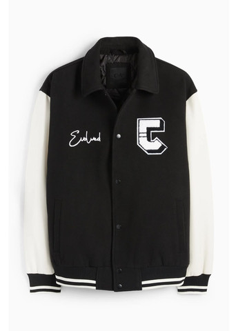 Чорно-біла демісезонна куртка C&A