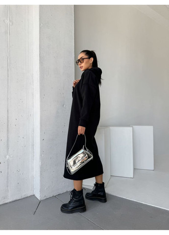 Чорна сукня з капюшоном та кишенями оверсайз тринитка на флісі Україна