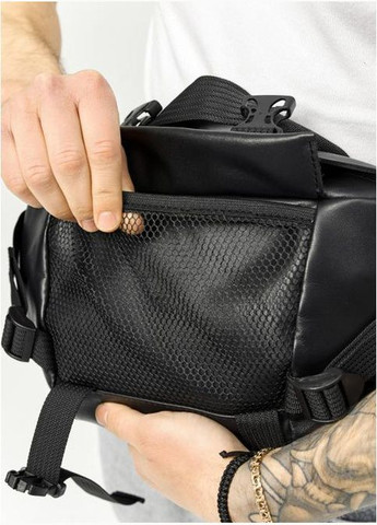 Спортивна чоловіча сумка через плече з натуральної шкіри Чорний 35222 Sambag (339597157)