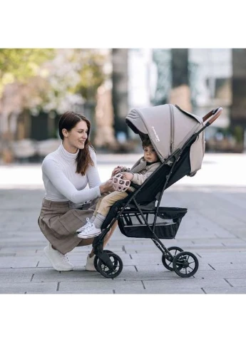 Детская прогулочная коляска Lux Premium, beige - black FreeOn (388603636)