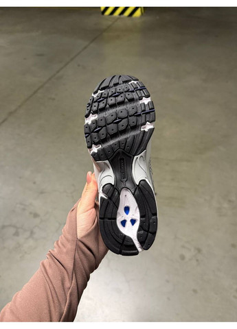 Білі Осінні кросівки чоловічі new balance 530 white blue нью беланс 530 No Brand