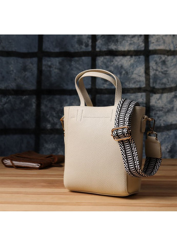 Сумка для жінок із натуральної шкіри з модним трапецієподібним кроєм 22917 Білий Vintage (350199049)