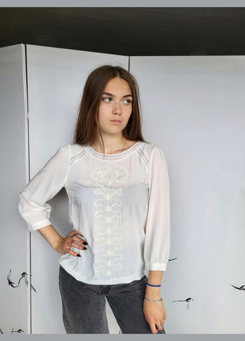 Молочная блузка женская с вышивкой спереди H&M