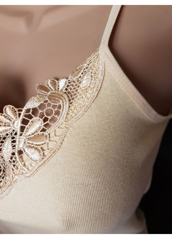 Женский топ на тонких брительках бежевый с кружевом No Brand (361376882)
