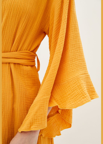 Бавовняний пляжний халат з мусліна жовто-медового кольору з широкими рукавами. ORA (278643225)