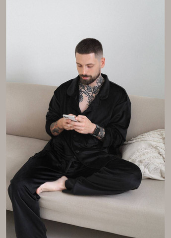 Чоловіча піжама з велюру колір чорний р.XL 449794 New Trend (282926507)