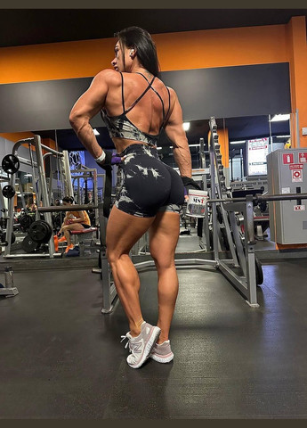 Спортивний комплект з мармуровим принтом (топ та шорти) чорно-сірого кольору, розмір S Trends (330757024)