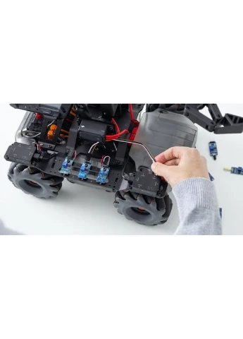 Учебный робот Robomaster EP Core Set DJI (361344370)