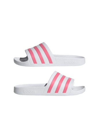 Белые тапочки женские adilette aqua slides adidas
