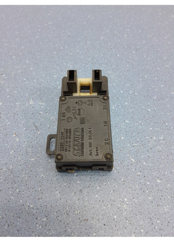 Замок люка для стиральной машины WMV4280 MC20/A1 Bosch (361863661)