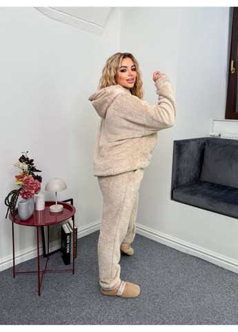 Бежевая зимняя женская пижама свитшот + брюки No Brand