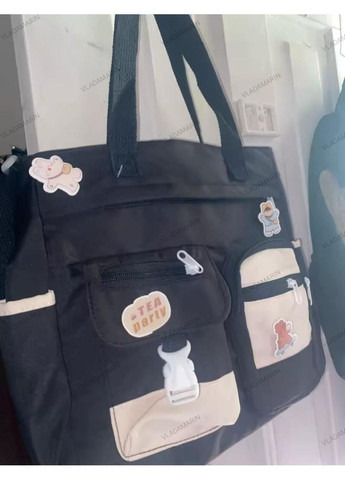 Чорна молодіжна сумка через плече для школярів,студентів,коледжу+значки No Brand (366220372)