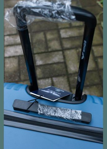 Валіза пластикова великий L, колір синій Wings 120 (324423735)