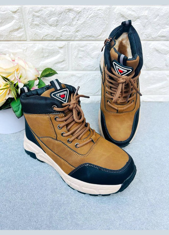 Горчичные зимние ботинки для мальчиков Bessky