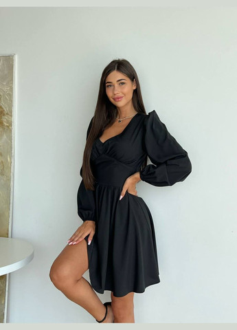 Черное вечернее платье с рукавами фонариками с пышной юбкой Adelante однотонное