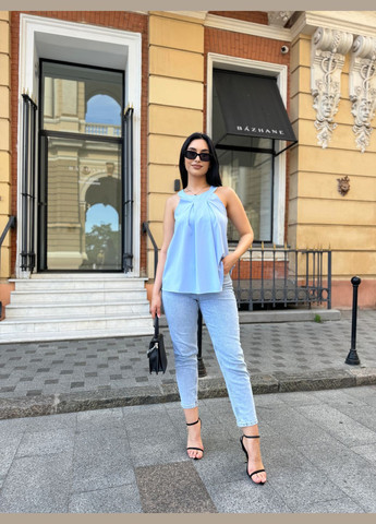 Блакитна жіноча блузка без рукавів Fashion Girl Mila