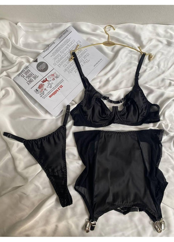 Черный демисезонный женский комплект белья с юбкой и бюстгальтером / женское белье черного цвета для фотосессий и свиданий No Brand