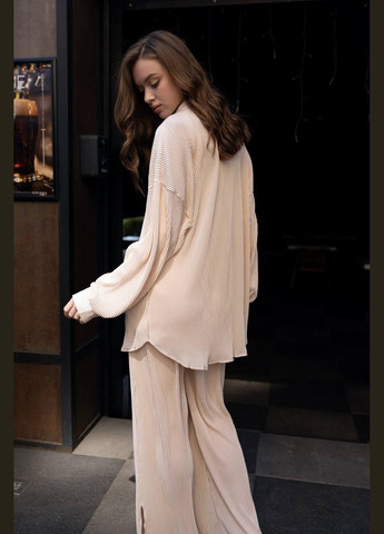 Жіночий елегантний костюм в стилі оверсайз Avanti (334676873)