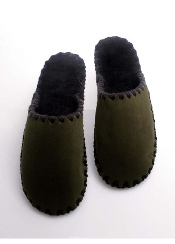 Зеленые домашние тапочки Family Story