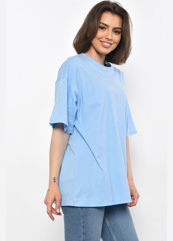 Светло-голубая летняя футболка женская полубатальная однотонная светло-голубого цвета Let's Shop