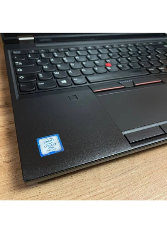 Рабочая станция ThinkPad P51 / 15.6" (1920x1080) IPS / intel Core i7-7820HQ (4 (8) ядра по 2.9 - 3.9 GHz) / 16 GB DDR4 / 256 GB Lenovo (398146630)