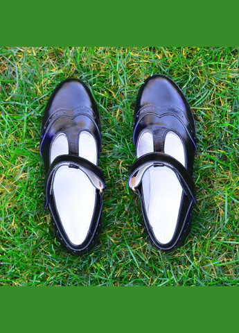 Черные туфли черные лаковые для девочек. 35 размер Vasha para