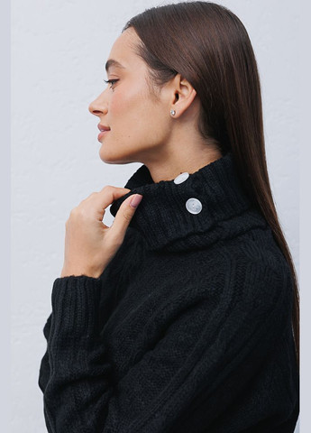 Чорний в'язаний жіночий светр чорний з коміром на ґудзиках Arjen