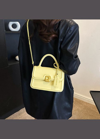 Жіноча класична сумка 8747 крос-боді на ремінці через плече жовта No Brand (344446565)