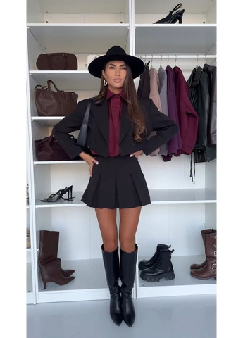 Жіночий костюм двійка: укорочений піджак та плісирована спідниця-шорти MonCher (370370240)