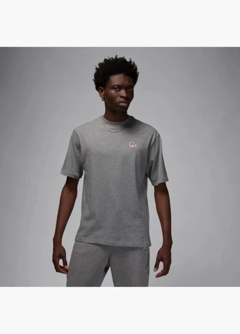 Сіра футболка чоловіча ss tee grey fn5982-091 Air Jordan