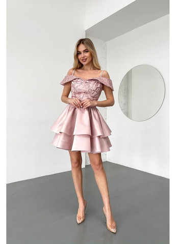 Рожева святковий, коктейльна, вечірня коктейльна сукня атлас паєтка відкриті плечі 25023 рожева Tanita-Romario