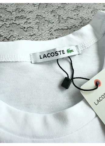 Білий літній костюм lacoste. футболка та шорти. бавовна. туреччина. дві пари шкарпеток у подарунок! No Brand
