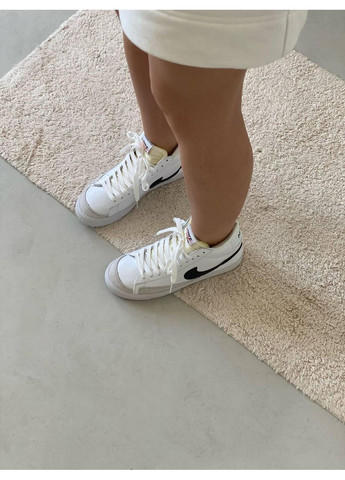 КРОССОВКИ ЖЕНСКИЕ NIKE BLAZER 77 LOW ‘77 WHITE BLACK НАЙК БЛЕЙЗЕР No Brand чёрные демисезоны (368888134)
