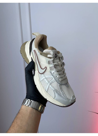 Бежеві Осінні кросівки чоловічі і жіночі nike runtekk orewood brown light bone | найк рунтекк оревуд бежеві No Brand