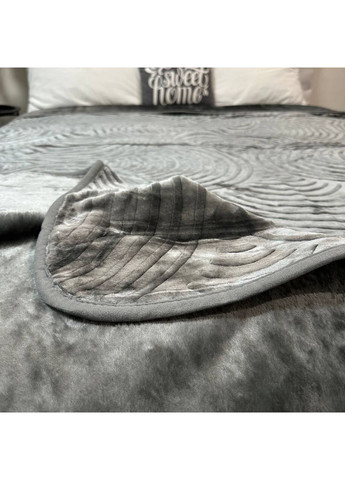Теплое покрывало на кровать акриловое 200x230 см графитового цвета. No Brand (367912410)