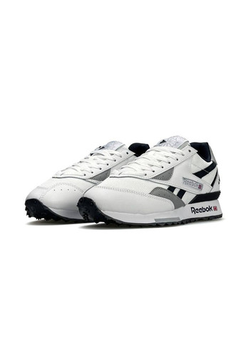 Белые демисезонные кроссовки мужские reebok white black No Brand Classic LX2200
