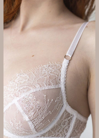 Белый демисезонный кружевной комплект с трусиками бразилианы - tender french kari shop atelier белый 70aa/xs (103ls-12br-wh) Ova Ova Brand