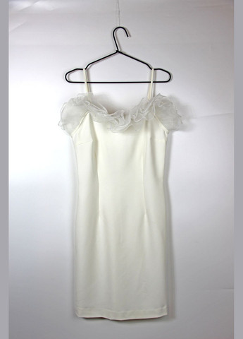 Белое платье YAS