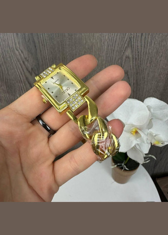 Жіночий наручний годинник кварцовий металевий браслет аналоговий золотистий (sku_1621) No Brand (346078196)