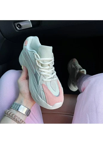 КРОСІВКИ ЖІНОЧІ ADIDAS YEEZY BOOST 700 V2 PICREAM АДІДАС ІЗІ БУСТ БЕЖЕВІ No Brand бежеві демісезони (391064448)