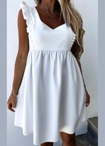 Белое кэжуал летнее платье с завышенной талией Fashion Girl однотонное