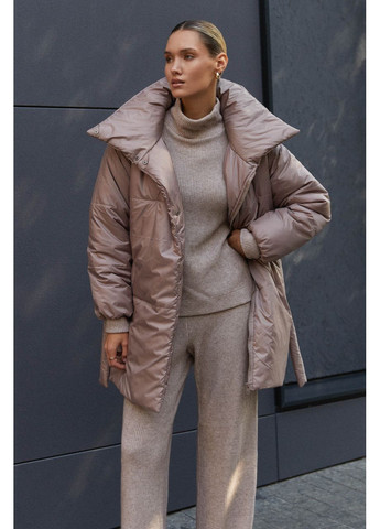 Бежева зимня бежева куртка з поясом Seventeen