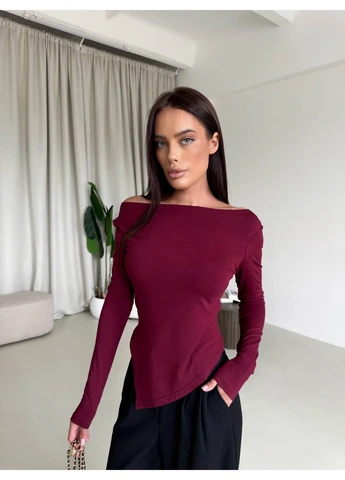 Женский ассиметричный лонгслив бордового цвета 31795 No Brand (323644337)