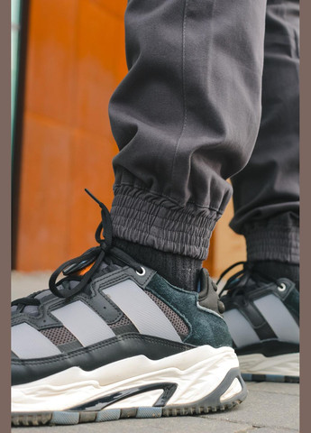 Серые брюки Vakko