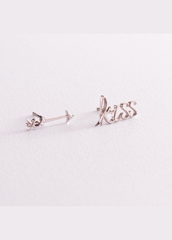 Сережки - пусети Kiss у білому золоті с07674 Oniks (264025060)